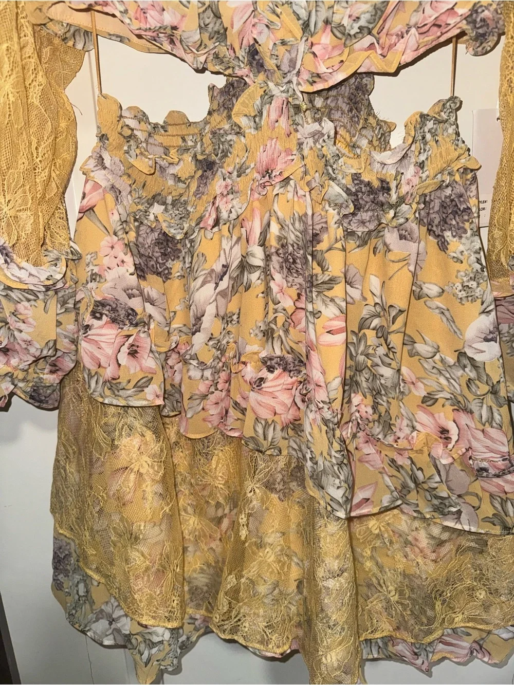 Rosevelvet nwt size